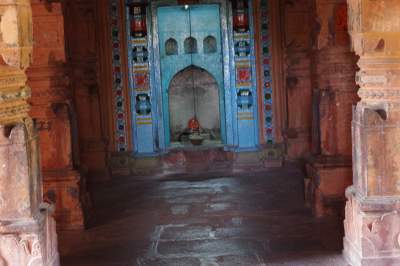 Inside of Sangameshwar Temple